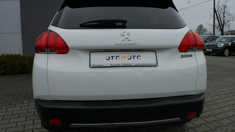 PEUGEOT 2008 -