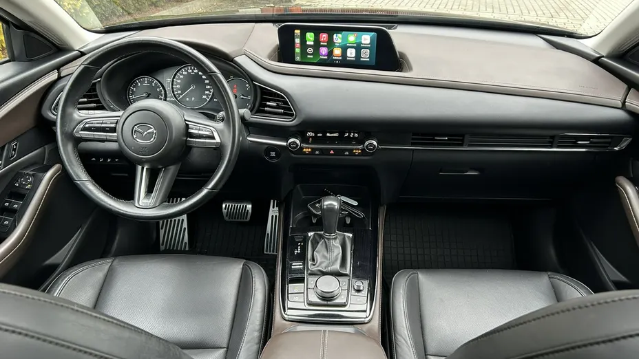 MAZDA CX-30 -
