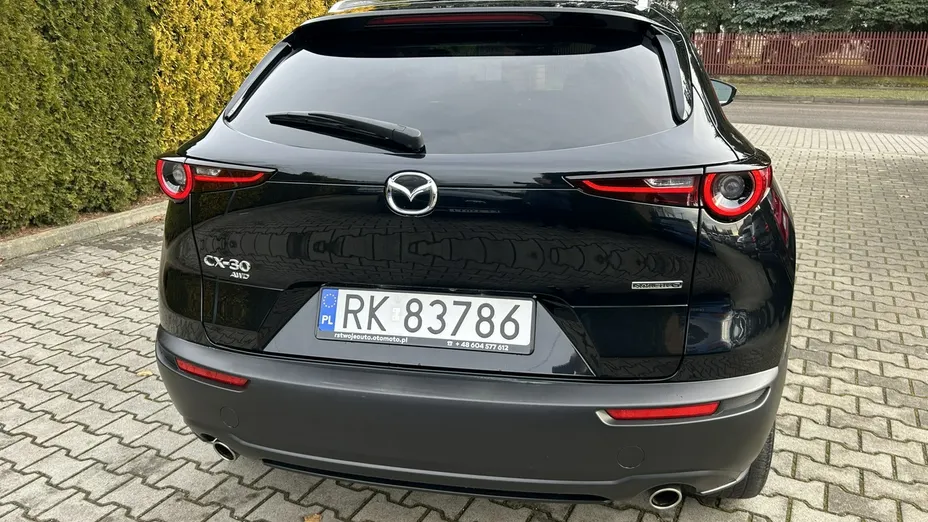 MAZDA CX-30 -