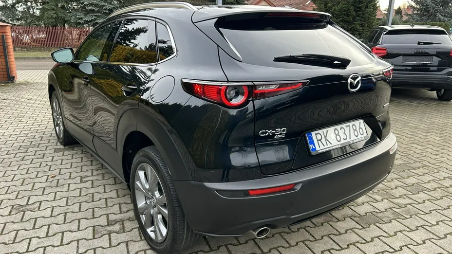 MAZDA CX-30 -