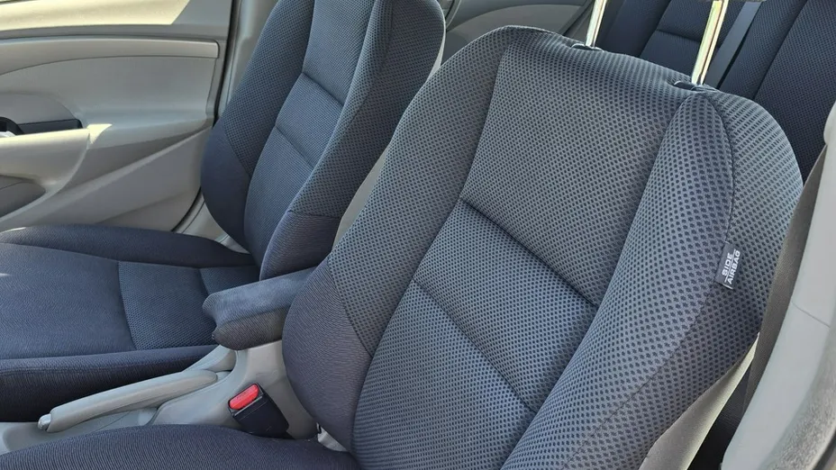 HONDA Insight -