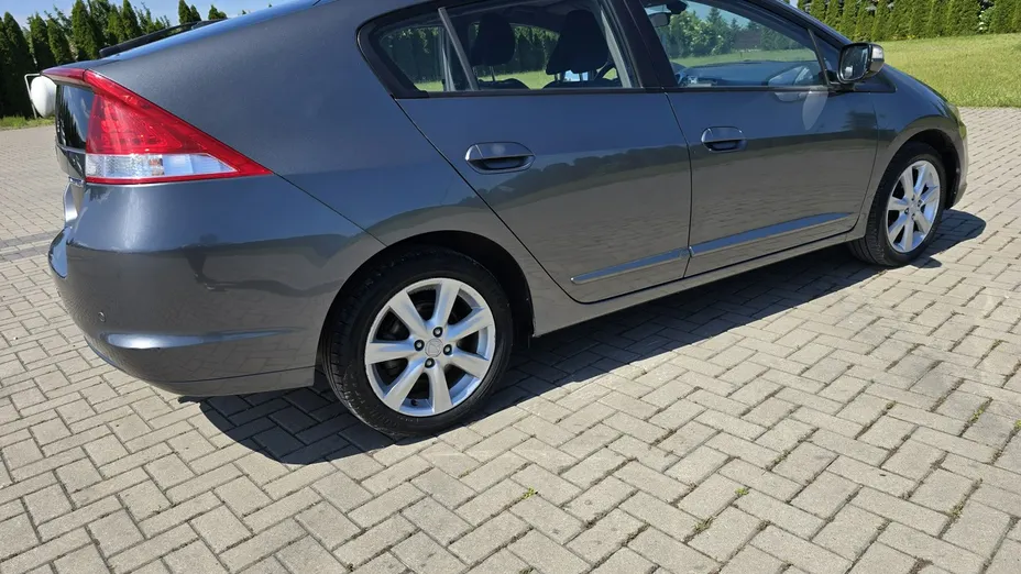 HONDA Insight -