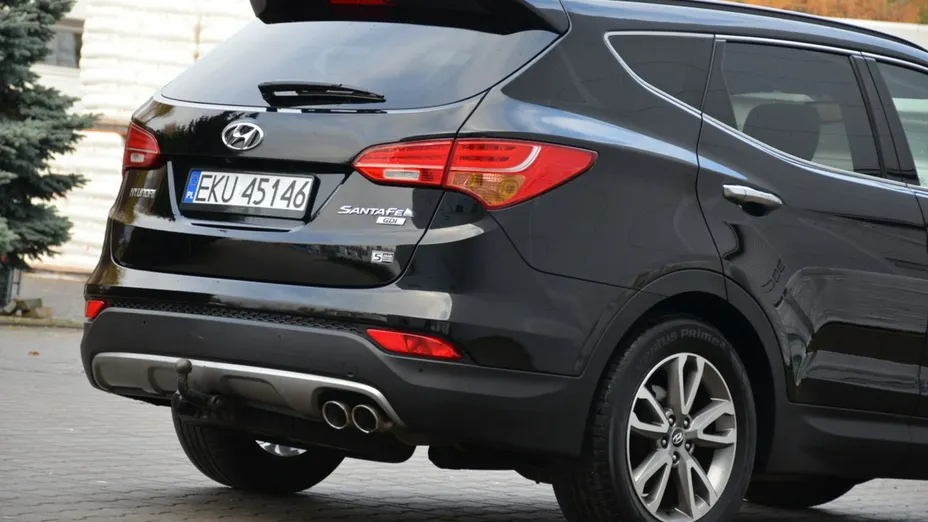 HYUNDAI Santa Fe -