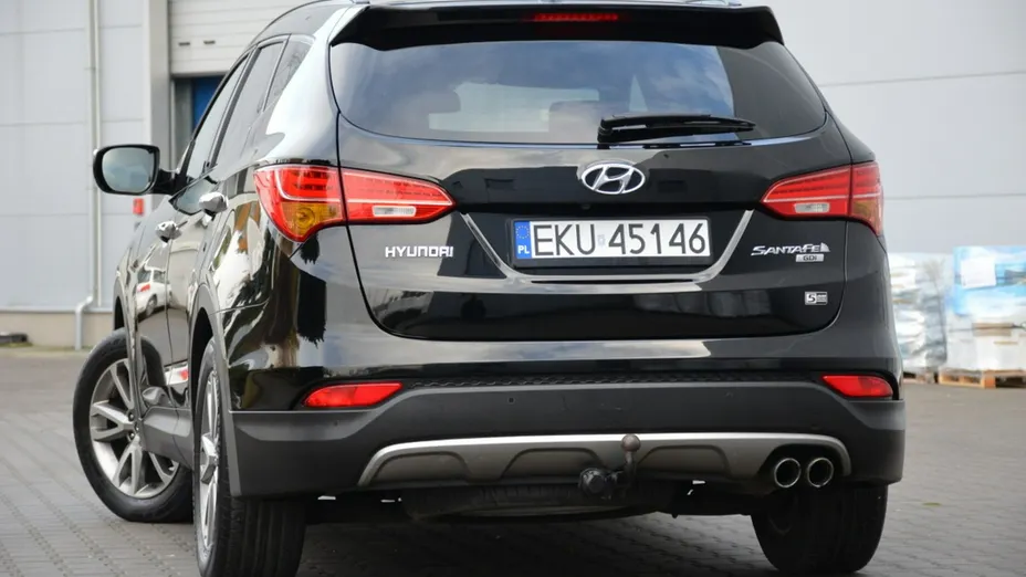 HYUNDAI Santa Fe -