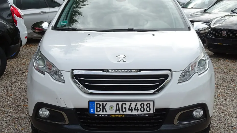 PEUGEOT 2008 -