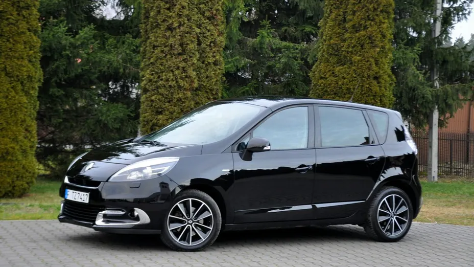 RENAULT Scenic -