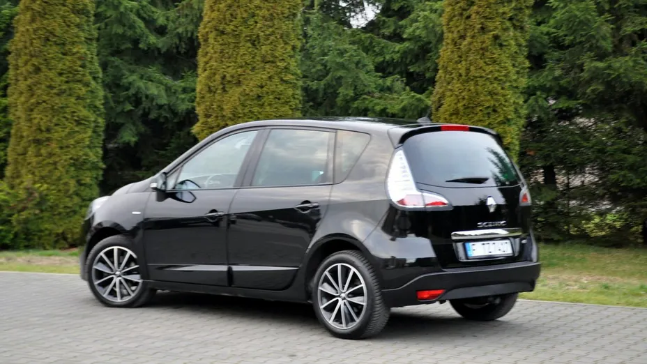RENAULT Scenic -