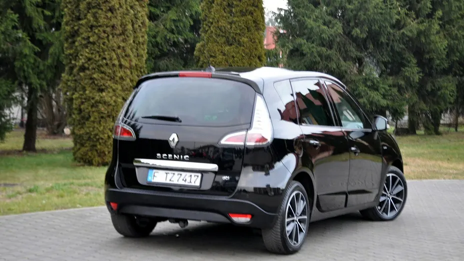 RENAULT Scenic -