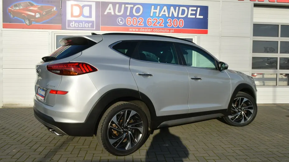 HYUNDAI Tucson -