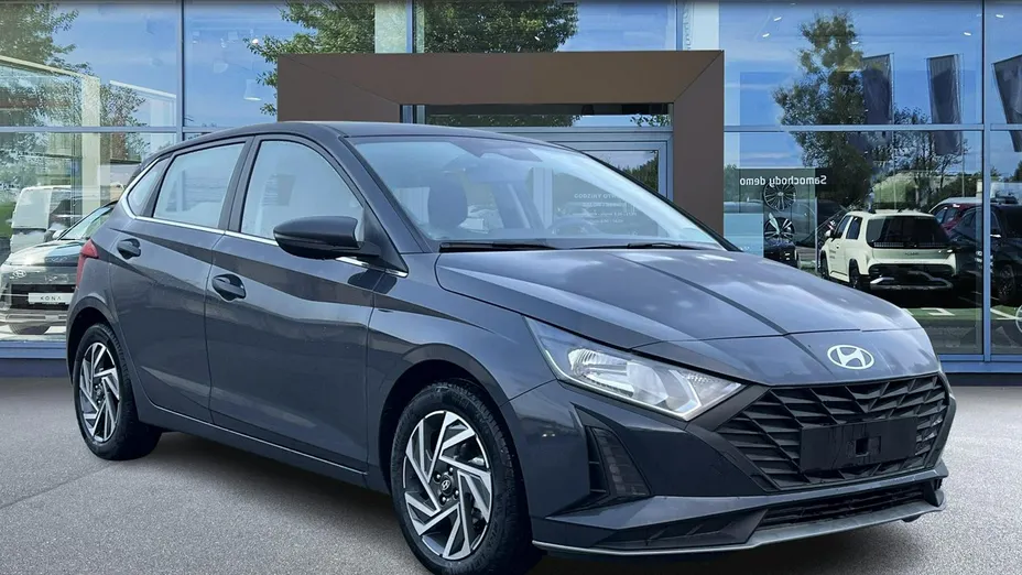 HYUNDAI i20 -
