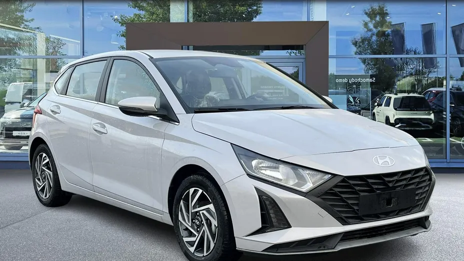 HYUNDAI i20 -
