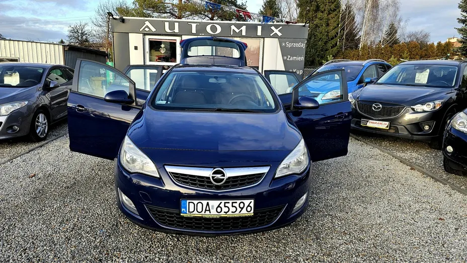 OPEL Astra -
