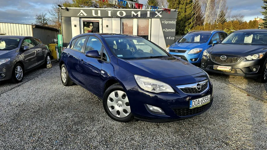 OPEL Astra -
