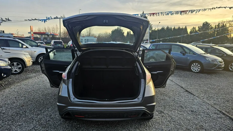 HONDA Civic -