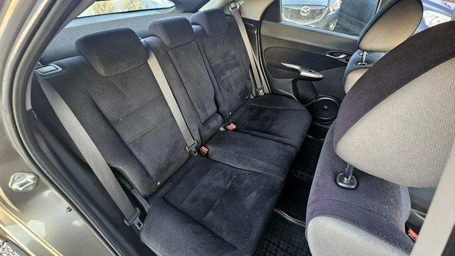 HONDA Civic -