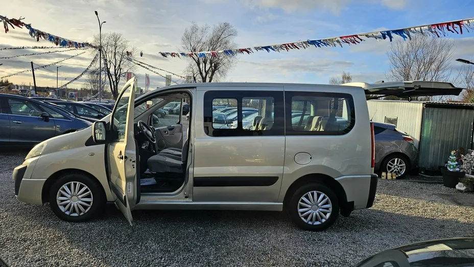 PEUGEOT Expert -