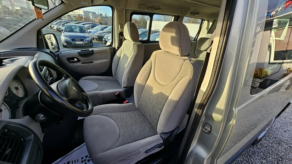 PEUGEOT Expert -