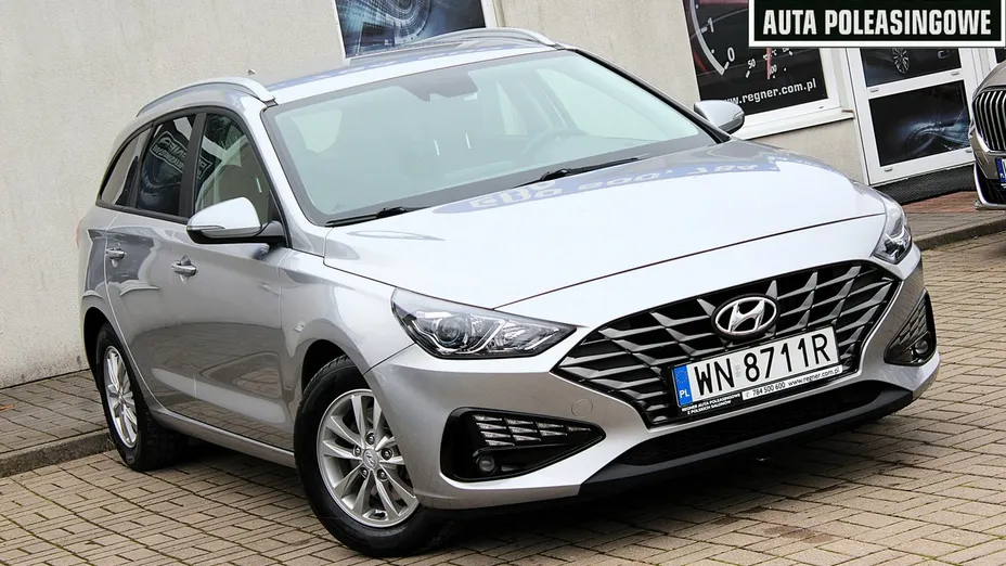 HYUNDAI i30 -