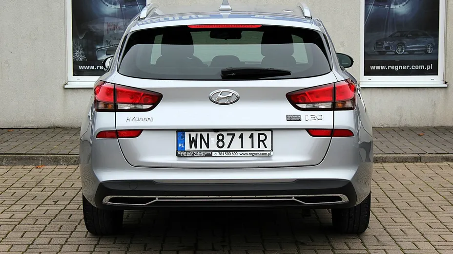 HYUNDAI i30 -
