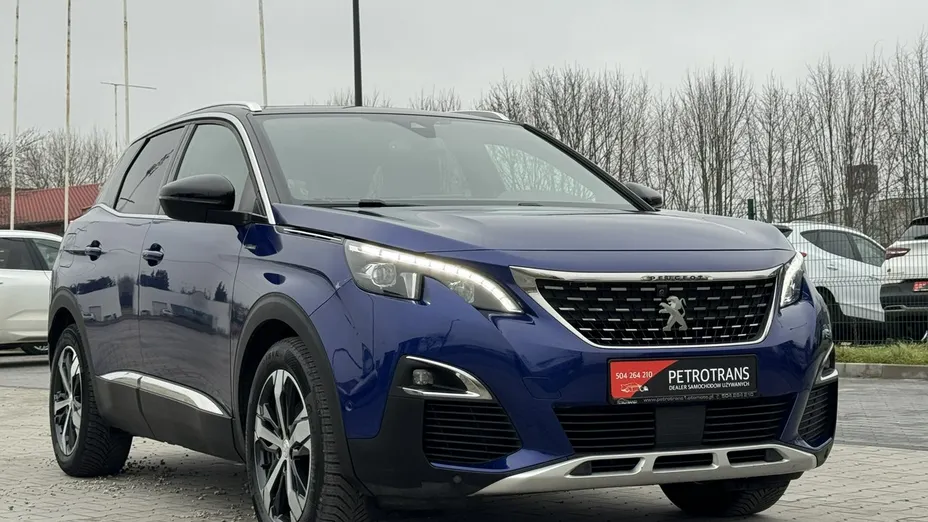 PEUGEOT 3008 -