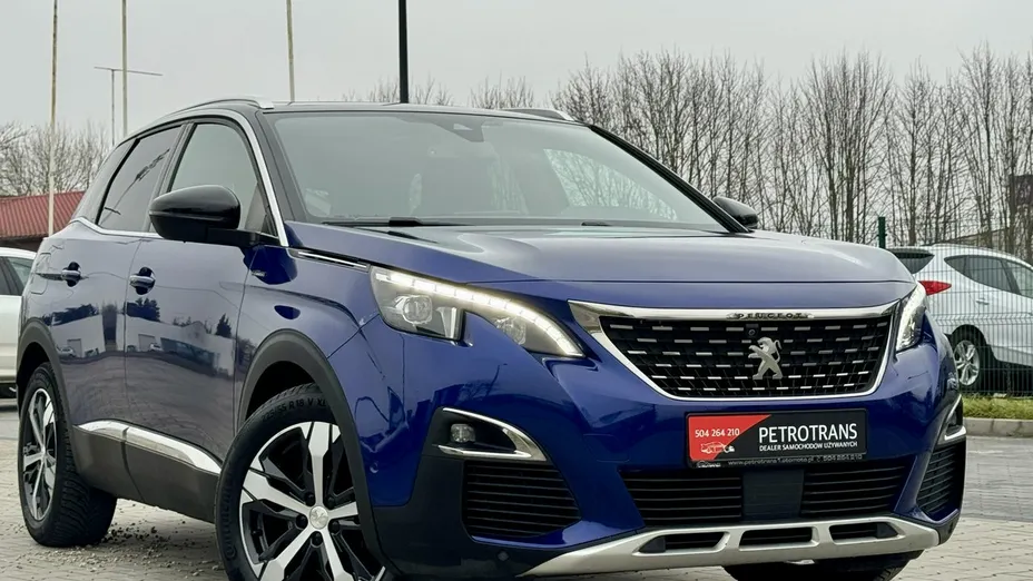PEUGEOT 3008 -