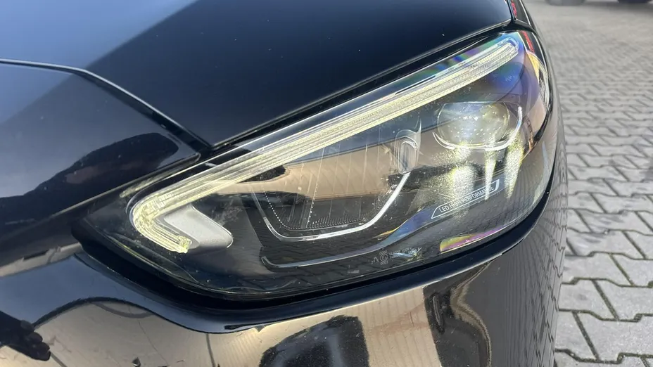 MERCEDES-BENZ C Klasa -