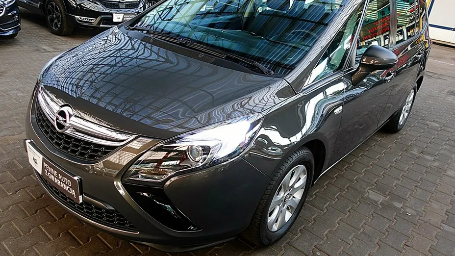 OPEL Zafira -