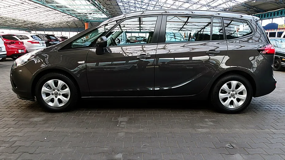 OPEL Zafira -