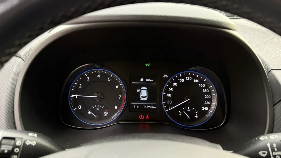 HYUNDAI Kona -