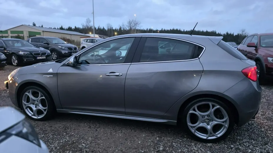 ALFA ROMEO Giulietta -
