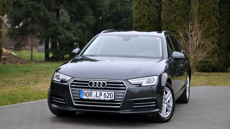 AUDI A4 -