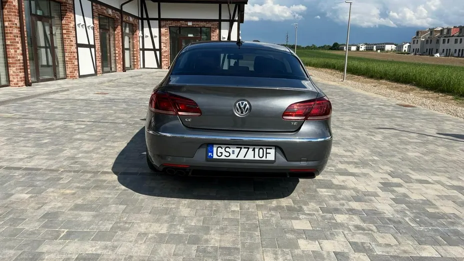 VOLKSWAGEN CC -