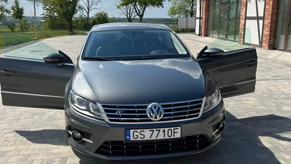 VOLKSWAGEN CC -
