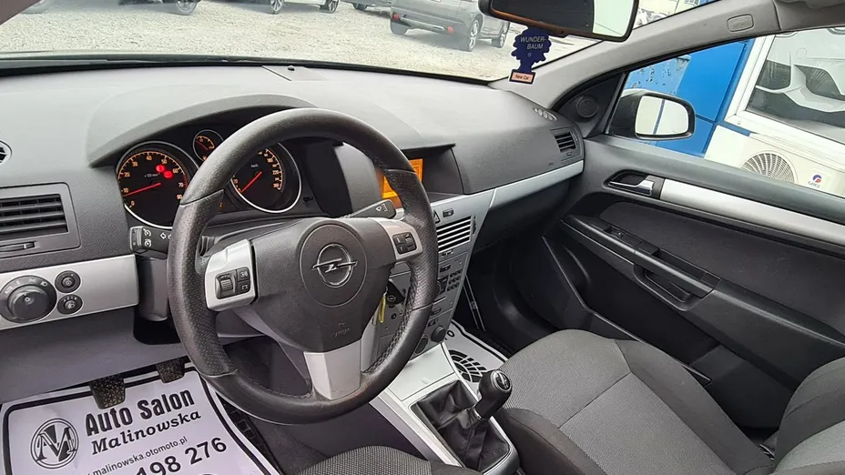 OPEL Astra -