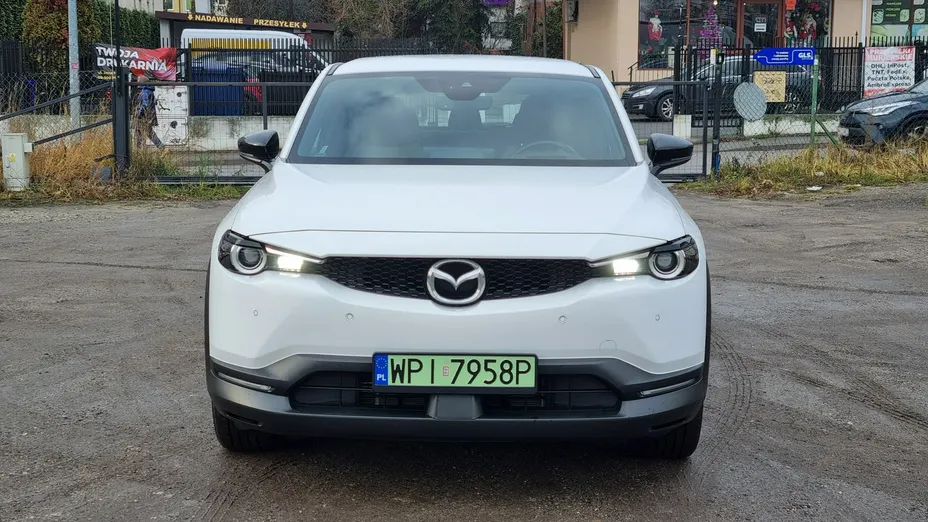 MAZDA MX-30 -