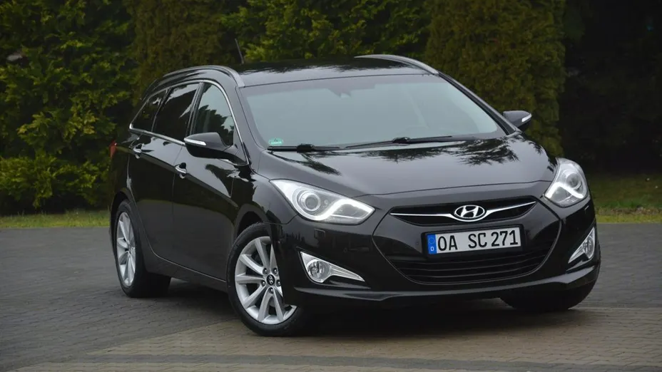 HYUNDAI i40 -