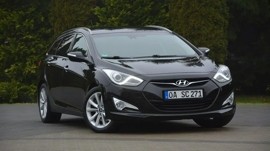 HYUNDAI i40 -
