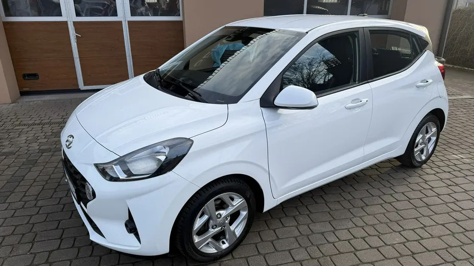 HYUNDAI i10 -