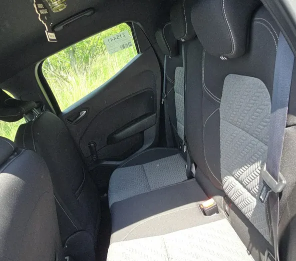 RENAULT Clio -
