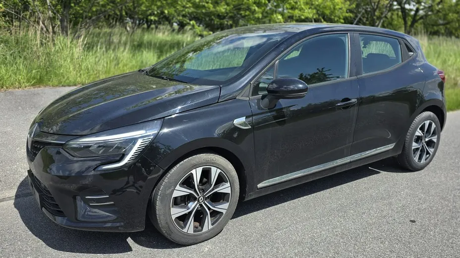 RENAULT Clio -