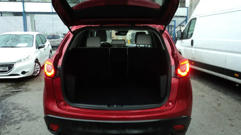 MAZDA CX-5 -