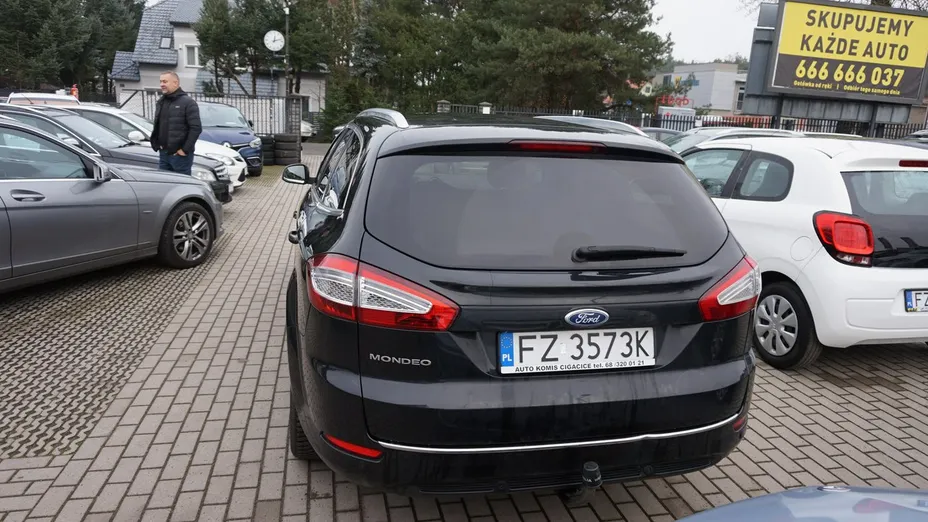 FORD Mondeo -