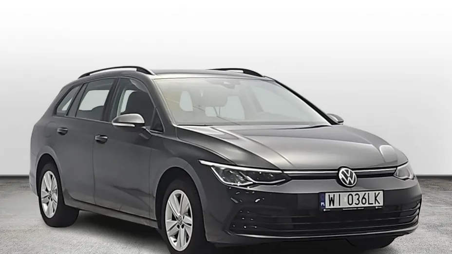 VOLKSWAGEN Golf -