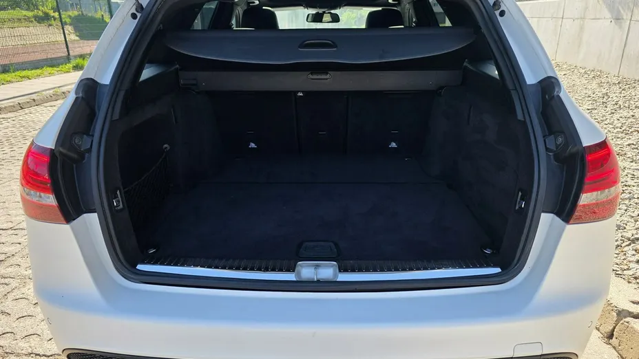 MERCEDES-BENZ C Klasa -