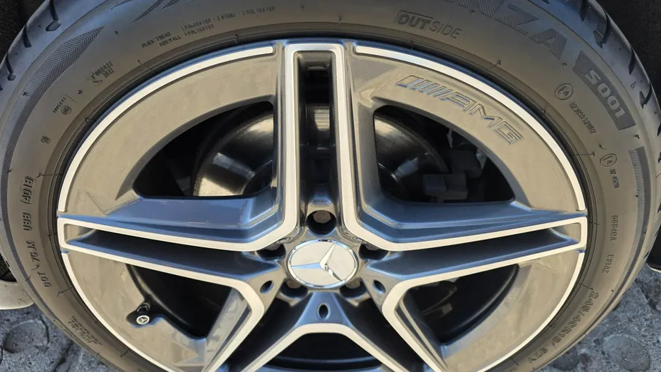 MERCEDES-BENZ C Klasa -