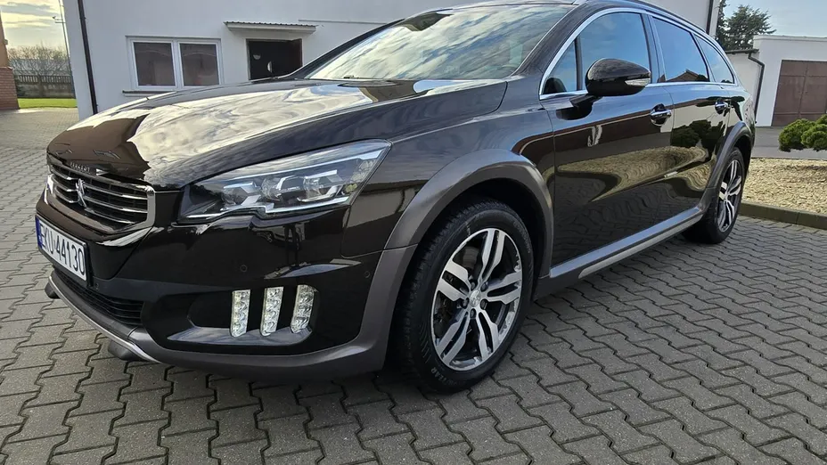 PEUGEOT 508 -