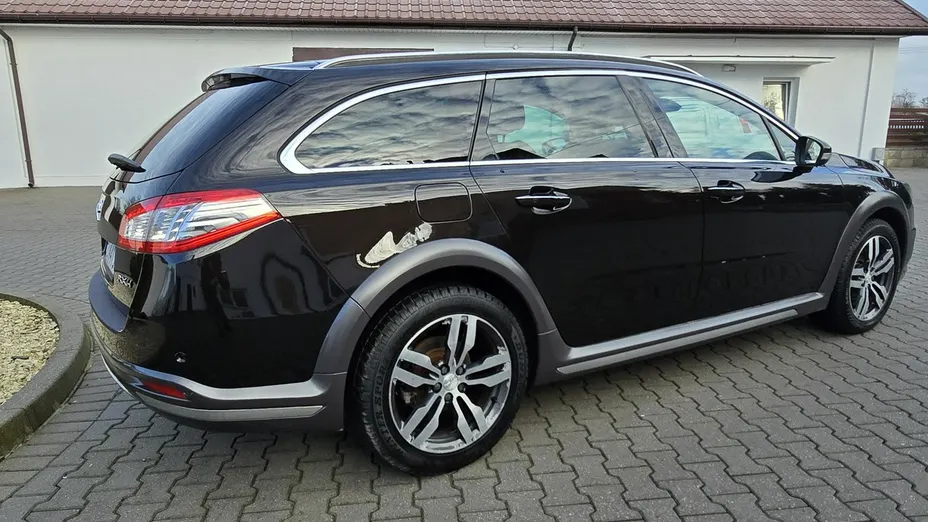 PEUGEOT 508 -