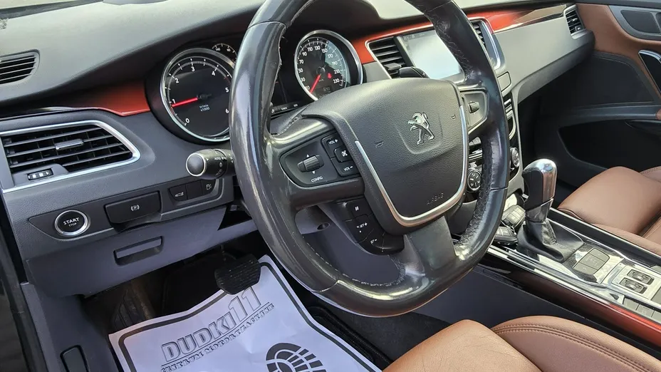 PEUGEOT 508 -