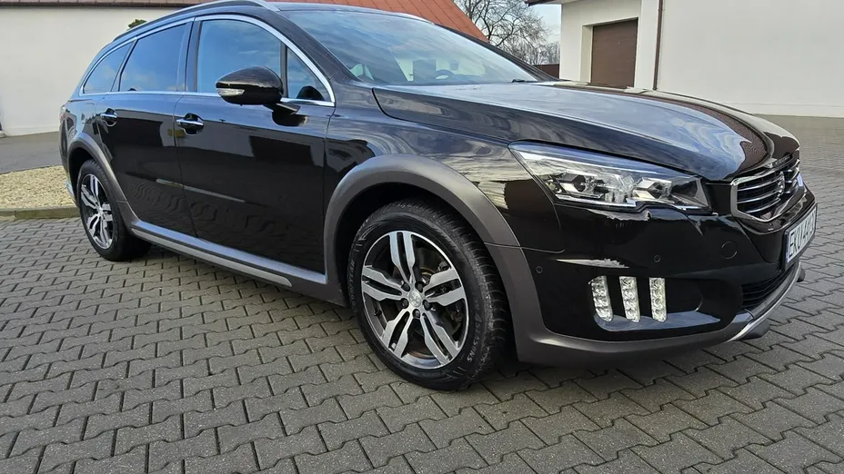 PEUGEOT 508 -