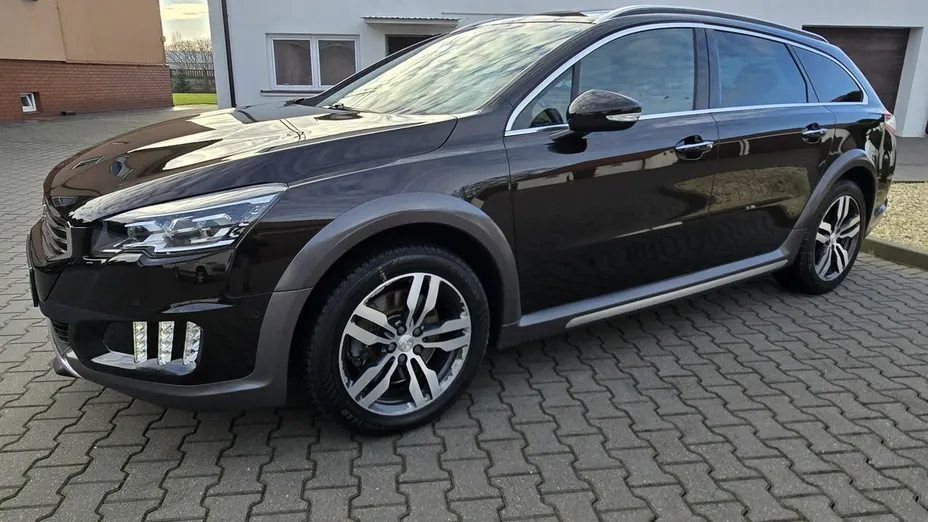 PEUGEOT 508 -